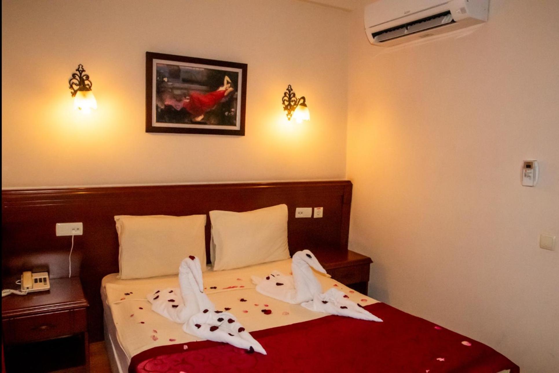 Astoria Park Hotel & Spa All Inclusive 安塔利亚 外观 照片
