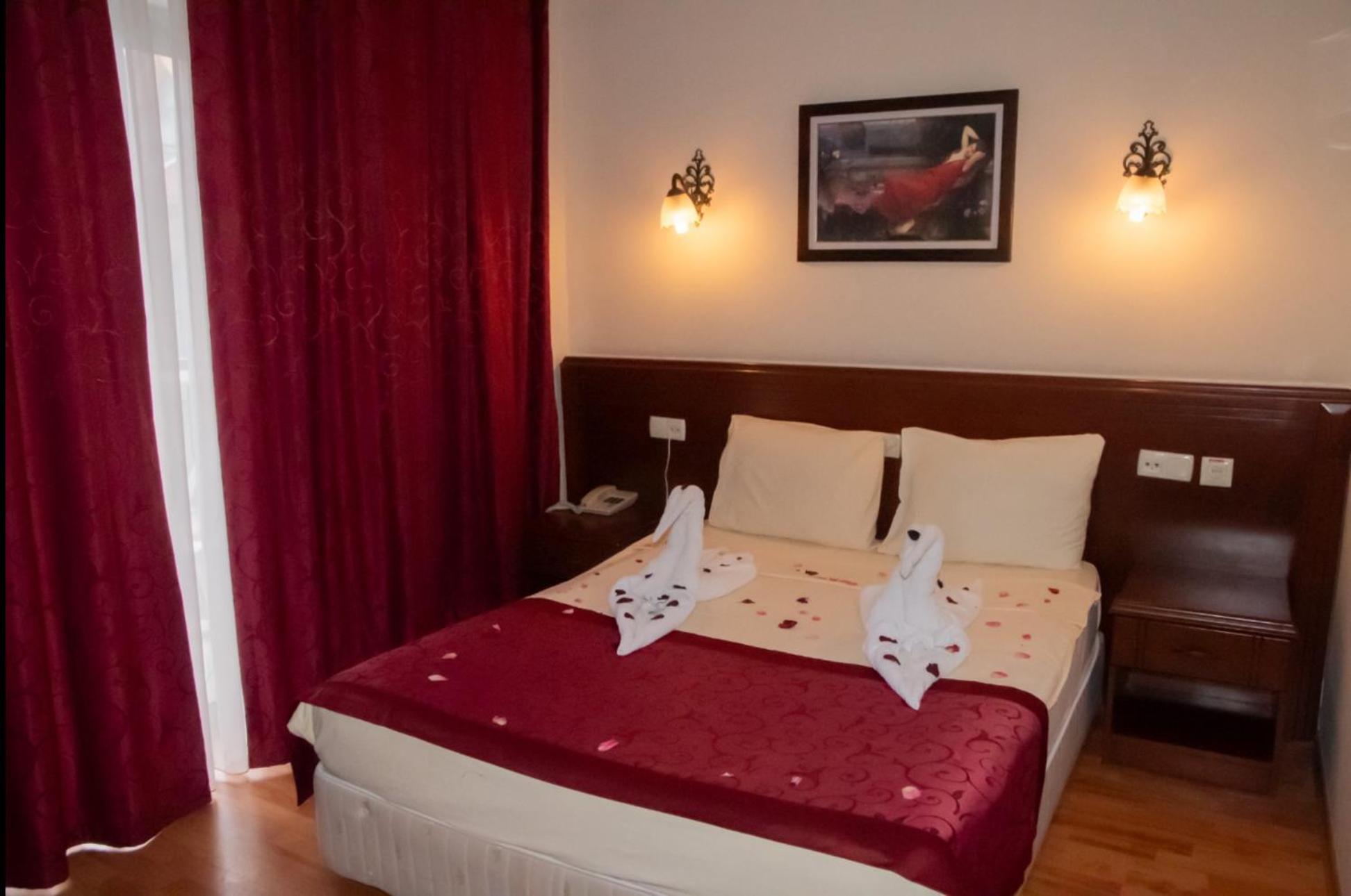 Astoria Park Hotel & Spa All Inclusive 安塔利亚 外观 照片
