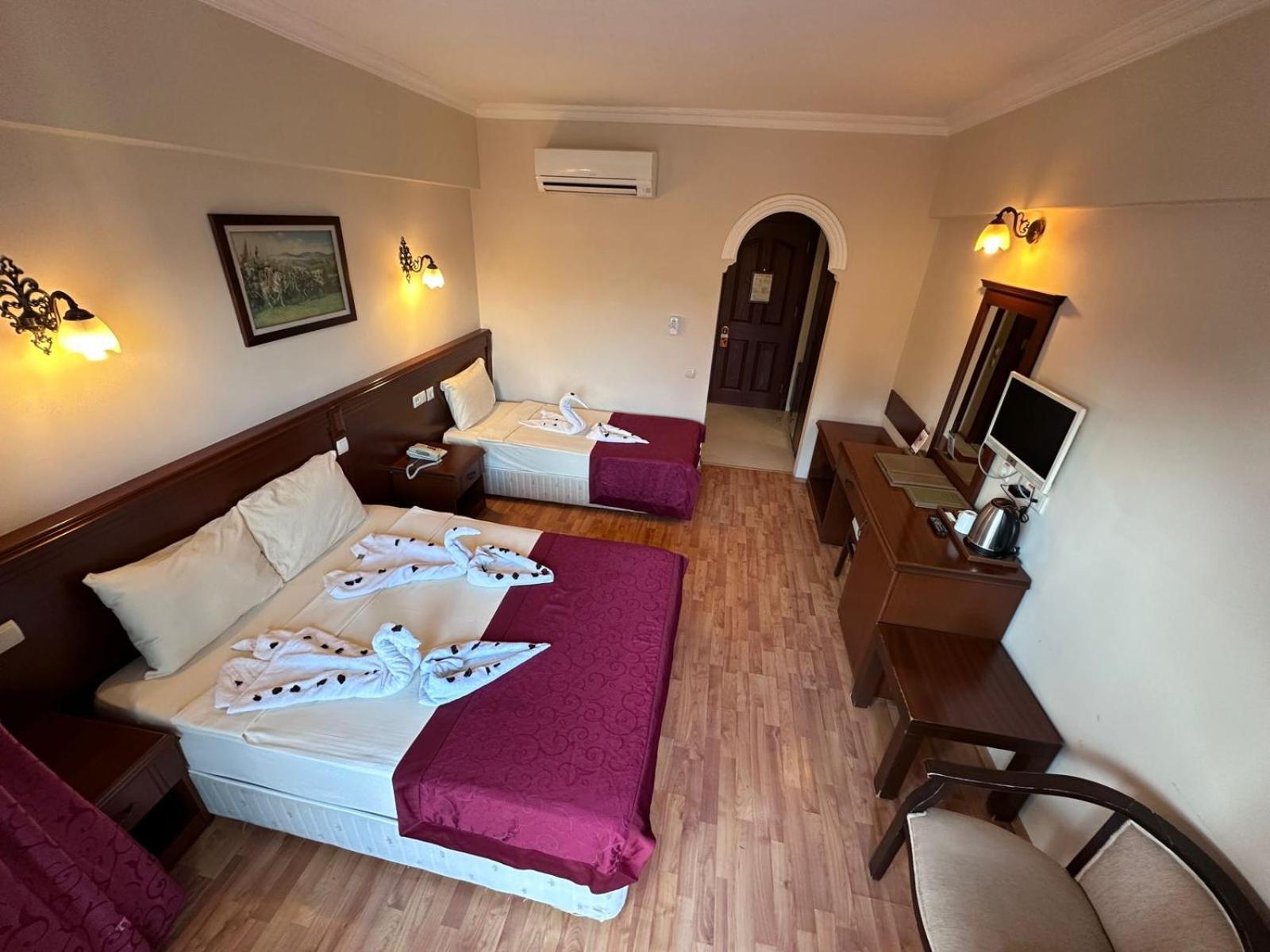 Astoria Park Hotel & Spa All Inclusive 安塔利亚 外观 照片